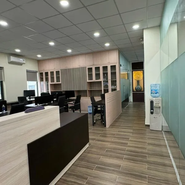 Bán khách sạn 107 Cư Xá Nguyễn Văn Trỗi, Quận Phú Nhuận