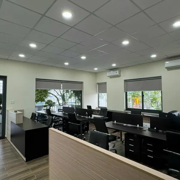 Bán khách sạn 107 Cư Xá Nguyễn Văn Trỗi, Quận Phú Nhuận