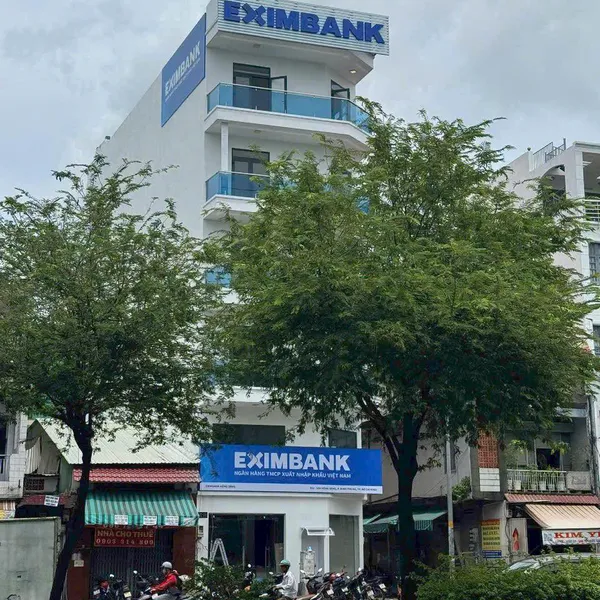 Bán toà nhà 552-554 Hồng Bàng, P16, Quận 11