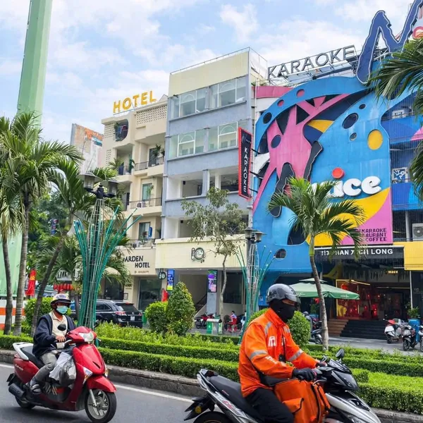 Bán nhà 103 - 105 Phan Xích Long, P. Cầu Kiệu, Quận Phú Nhuận