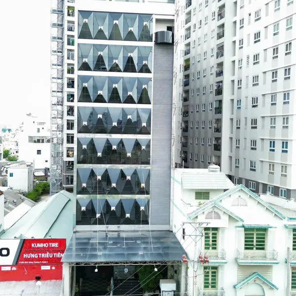 Bán tòa nhà 79 đường Bến Bình Đông, Phường 11, Quận 8