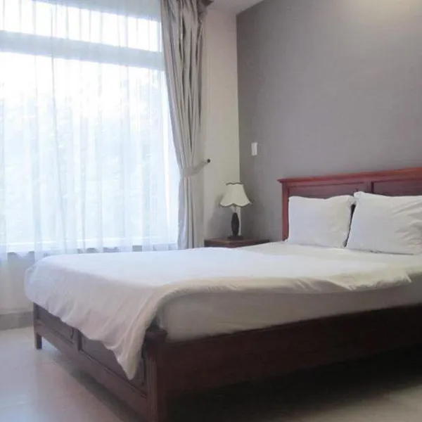 Nhà 2 mặt tiền SADECO ven sông Tân Phong 7m x 36m