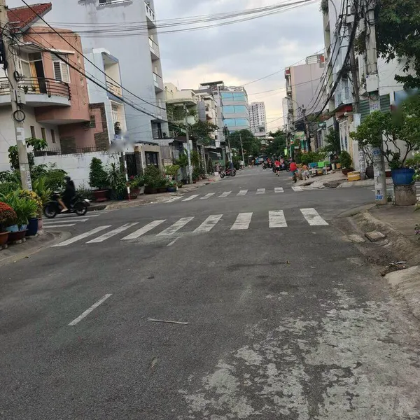 Nhà mặt tiền Cư Xá Ngân Hàng 4m x 23m