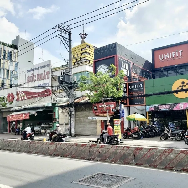 Nhà mt Huỳnh Tấn Phát , Bình Thuận 25m x 50m