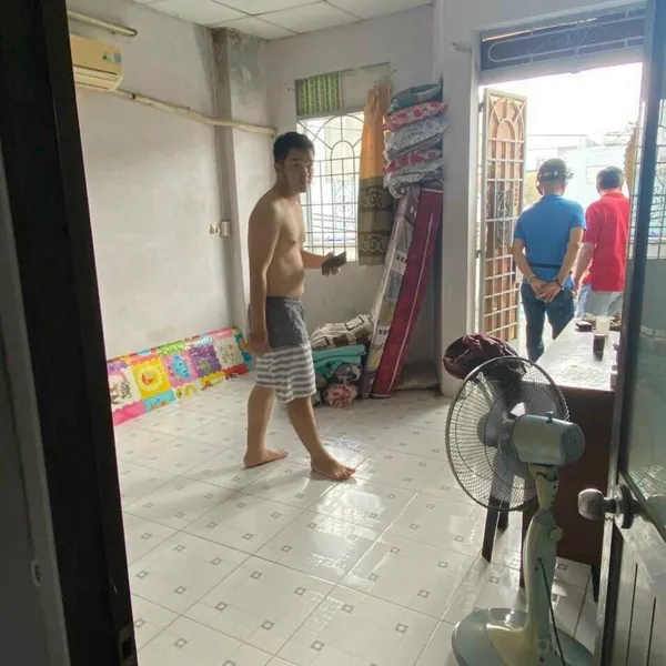 Nhà 2T hẻm thông 116 Huỳnh Tấn Phát 3,85m x 11m