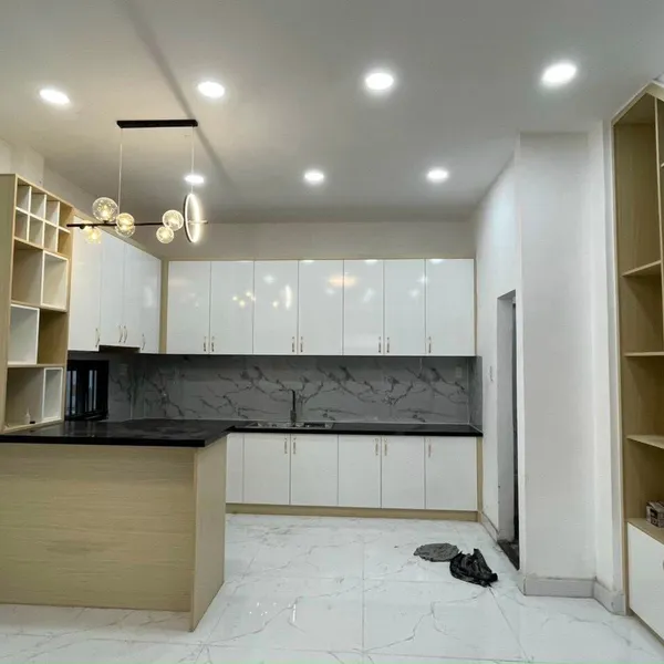 Nhà 2T hẻm 308 Huỳnh Tấn phát , 7m x 6m