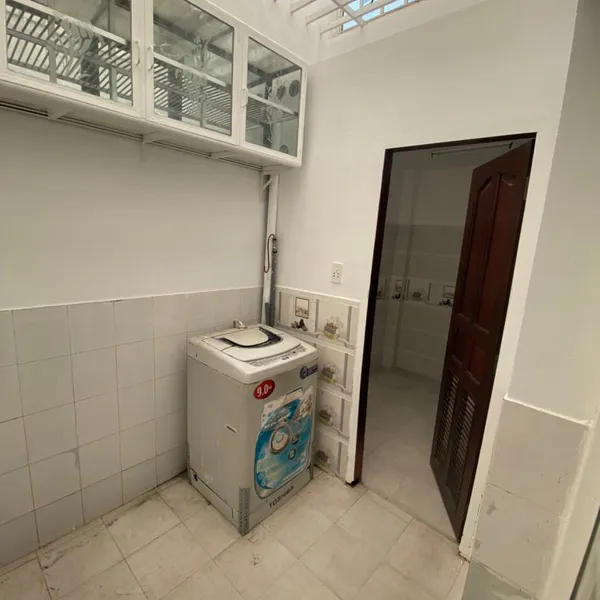 Nhà 4 tầng hẻm 308 Huỳnh Tấn Phát 5m x 23m