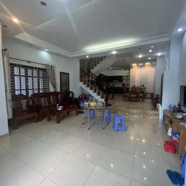 Nhà 4 tầng hẻm xe hơi 803 Huỳnh Tấn Phát 7m x 17m