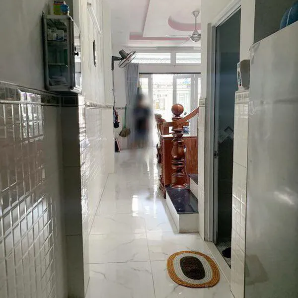 Nhà 2 tầng hẻm xe hơi 1135 Huỳnh Tấn Phát