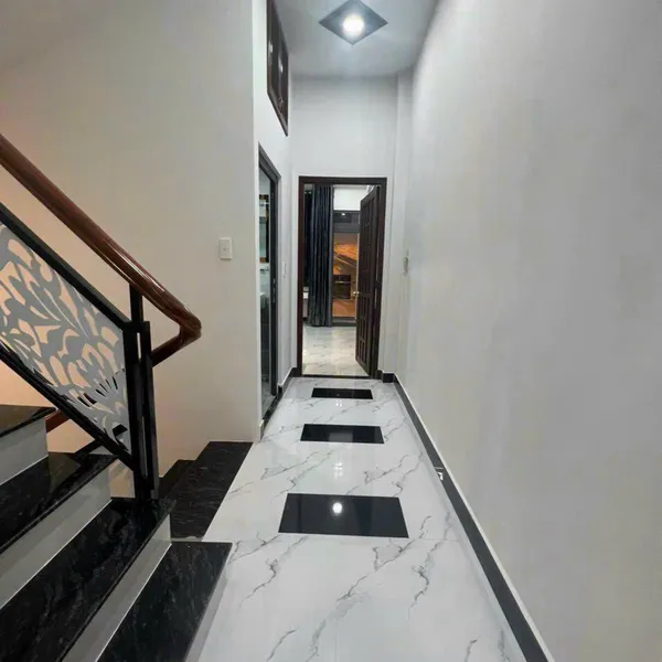 Nhà 3 tầng hẻm xe hơi 502 Huỳnh Tấn Phát, Phường Bình Thuận