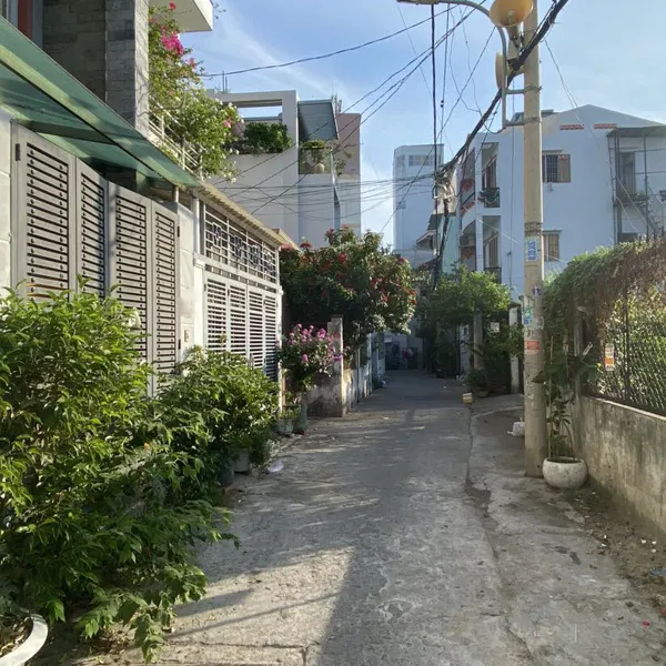 Nhà 4T hẻm huỳnh Tấn Phát, tân thuận tây, 4.84m x12m nở hậu 7.73m