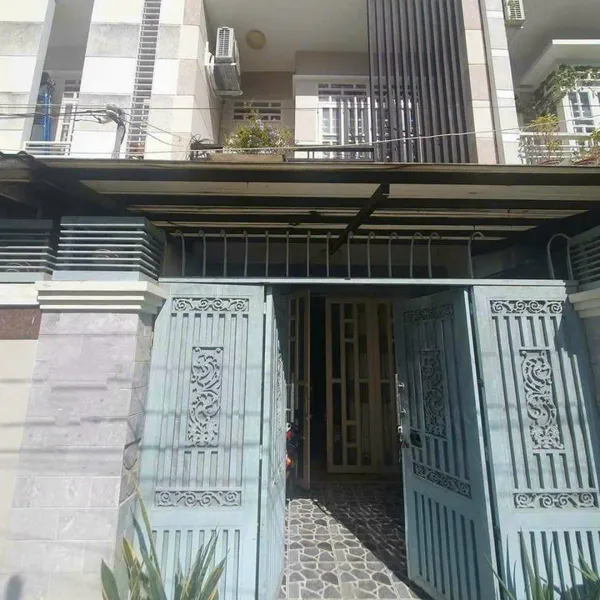 Nhà 2 tầng hẻm 1135 Huỳnh Tấn Phát 4m x 14m