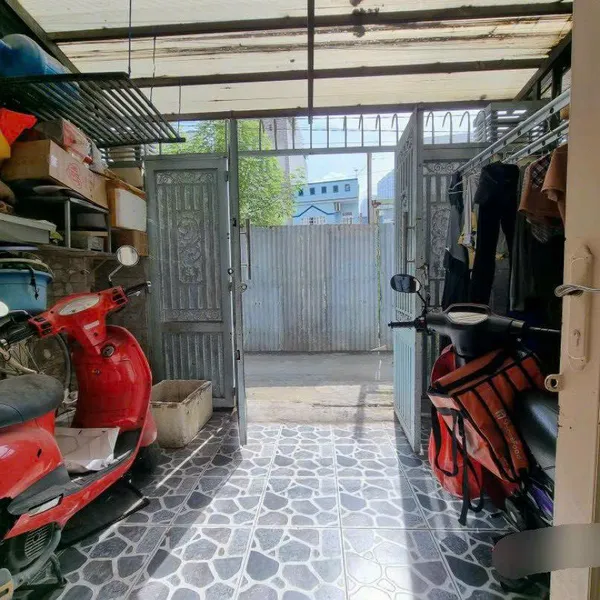 Nhà 2 tầng hẻm 1135 Huỳnh Tấn Phát 4m x 14m