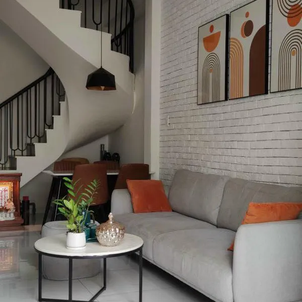 Nhà 2 tầng hẻm xe hơi 502 Huỳnh Tấn Phát 3,4m x 10,4m