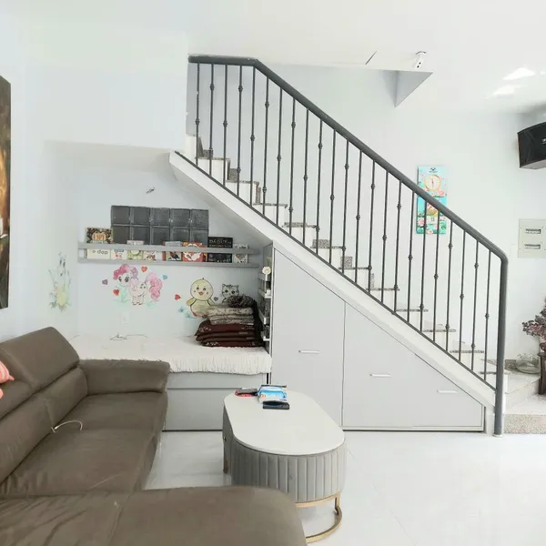 Nhà 4 tầng  2 mặt tiền hẻm xe hơi 1135 Huỳnh Tấn Phát 6,5m x 16,5m