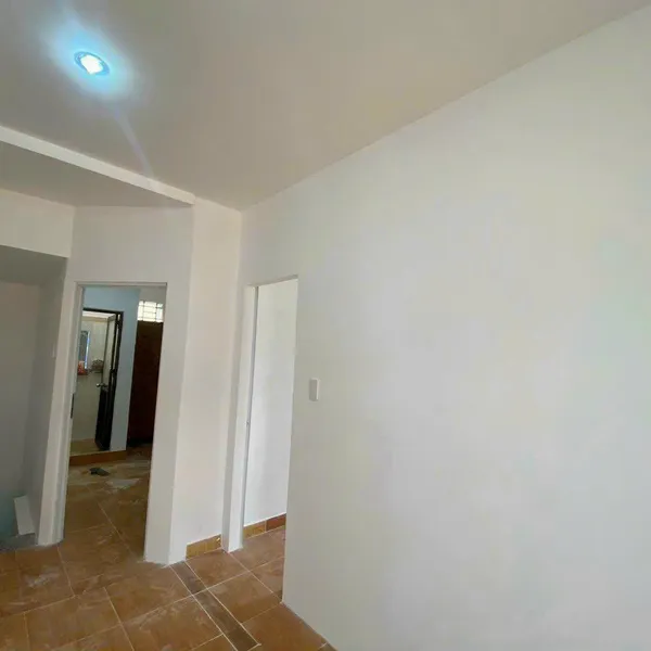 Nhà hẻm Huỳnh Tấn Phát gần VinCom Q7 bề ngang hơn 5m