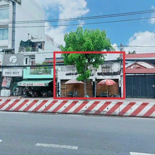 Giá tốt - Nhà mặt tiền Huỳnh Tấn Phát 8m x 30m nở hậu