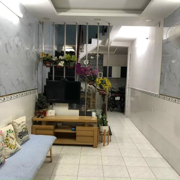 Nhà 2 tầng hẻm 156 Huỳnh Tấn Phát 3m x 5,5m