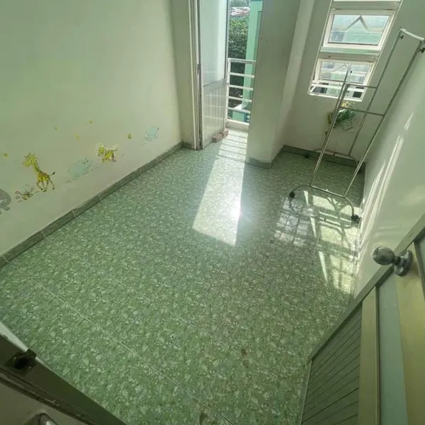 Nhà 3 tầng hẻm Huỳnh Tấn Phát Quận 7 - Gần Vincom Quận 7