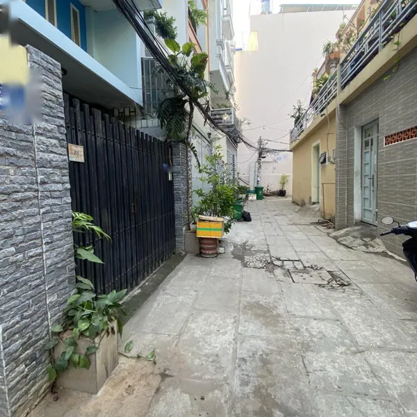 Nhà 5 tầng hẻm xe hơi 803 Huỳnh Tấn Phát 4,3m x 14,7m