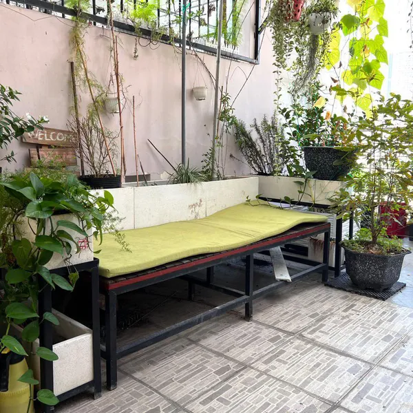 Nhà 5 tầng hẻm xe hơi 803 Huỳnh Tấn Phát 4,3m x 14,7m