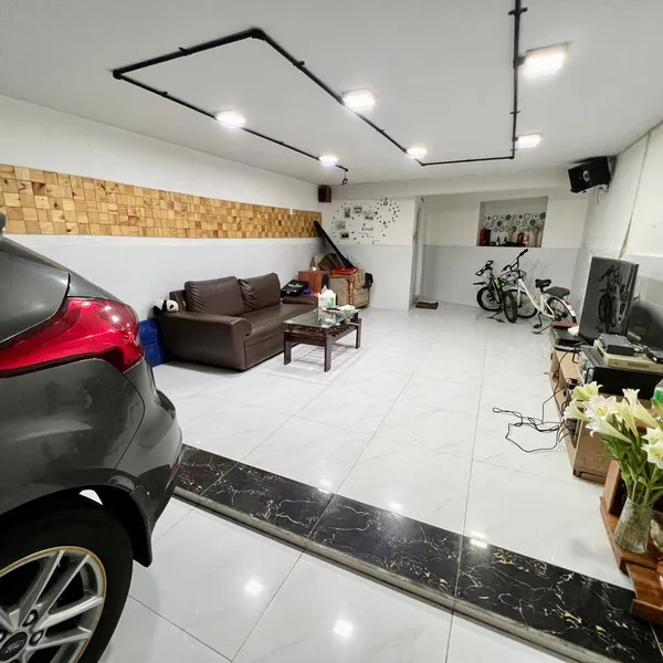 Nhà 5 tầng hẻm xe hơi 803 Huỳnh Tấn Phát 4,3m x 14,7m