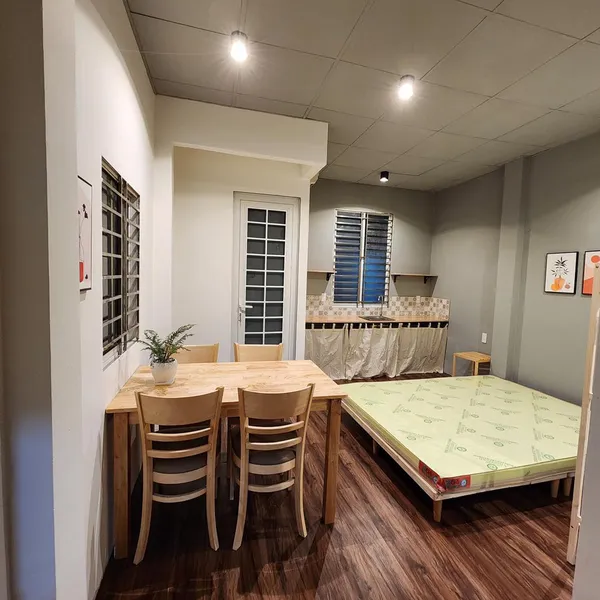 Nhà 3 tầng hẻm 502 huỳnh tấn phát 4m x 13,32m