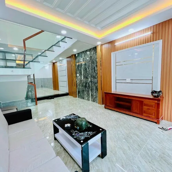 Nhà 2 Tầng hẻm 1113 Huỳnh Tấn Phát , 4m x 14m