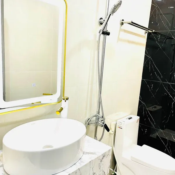 Nhà mới 2 tầng hẻm 502 Huỳnh Tấn Phát 4m x 14m