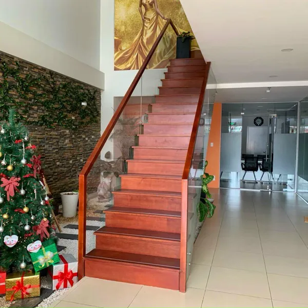 Bán  tòa nhà 98 Lâm Văn Bền, P. Tân Hưng, Quận 7