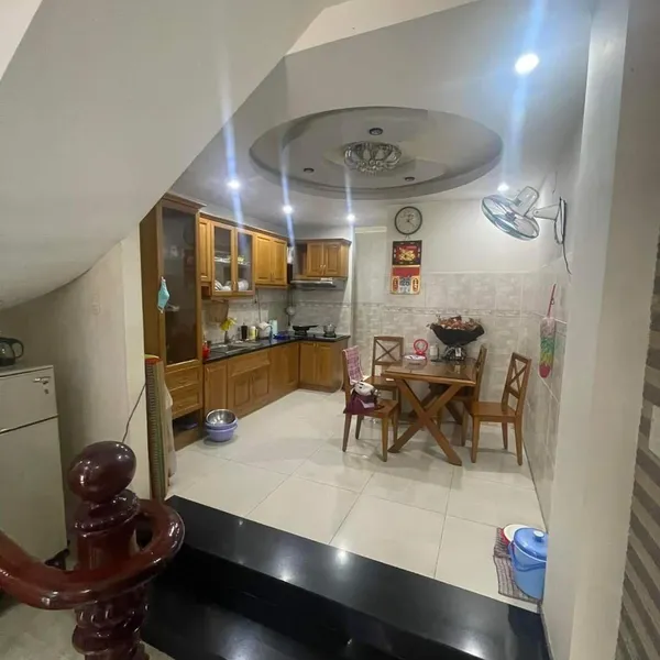 Nhà 4 tầng hẻm 30 Lâm Văn Bền Quận 7 - hẻm thông