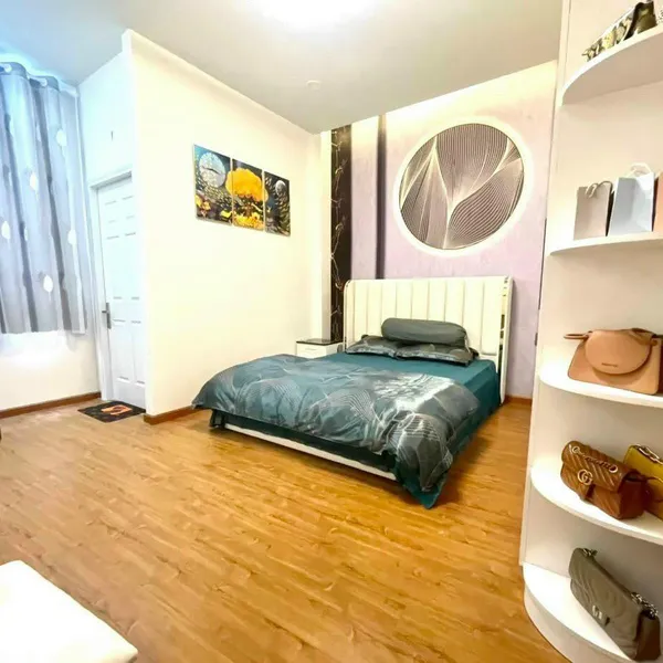 Nhà 5 tầng mặt tiền Lâm Văn Bền 5,4m x 16m