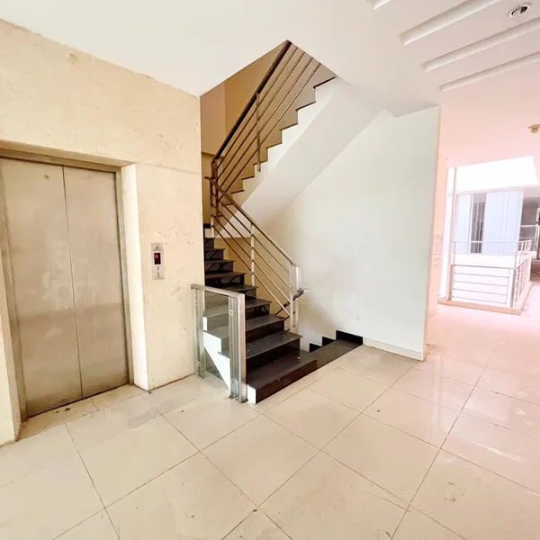 Nhà 6 tầng mặt tiền Lâm Văn Bền 6m x 46,2m