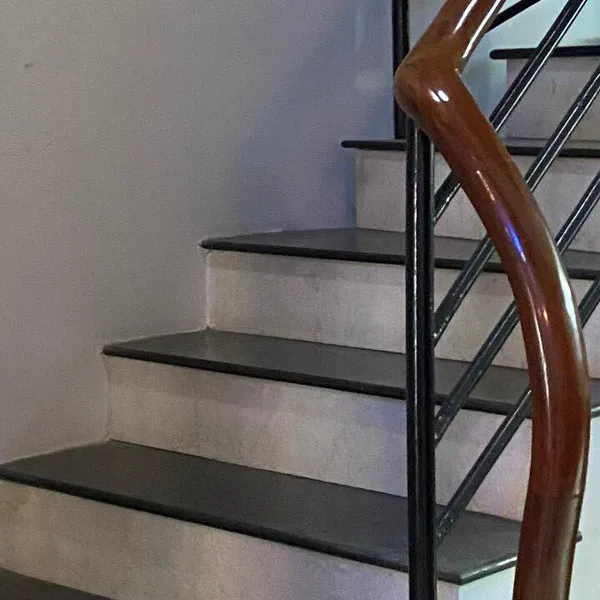 NHà 4  tầng hẻm xe hơi Lâm văn bền 4m x 18m nở hậu