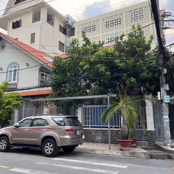 Nhà góc 2 mặt tiền đường số 3, P. Tân Kiểng , 7m x 17m