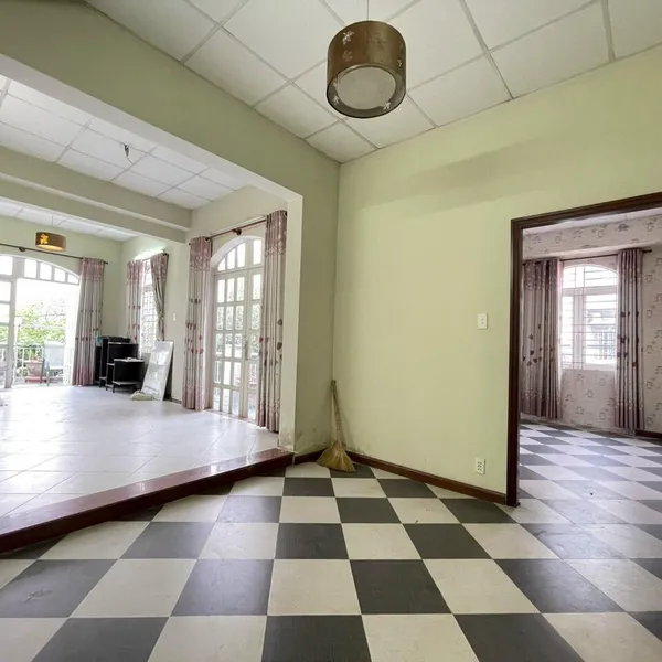 Nhà góc 2 mặt tiền đường số 3, P. Tân Kiểng , 7m x 17m