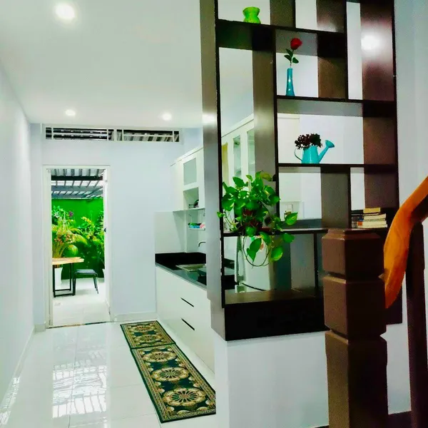 Nhà 2T hẻm xe hơi 1041 trần xuân soạn , 2.7m x 30m