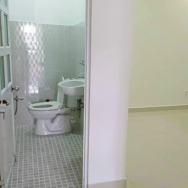 Nhà 3T hẻm 1041 trần xuân soạn , 4m x 11m