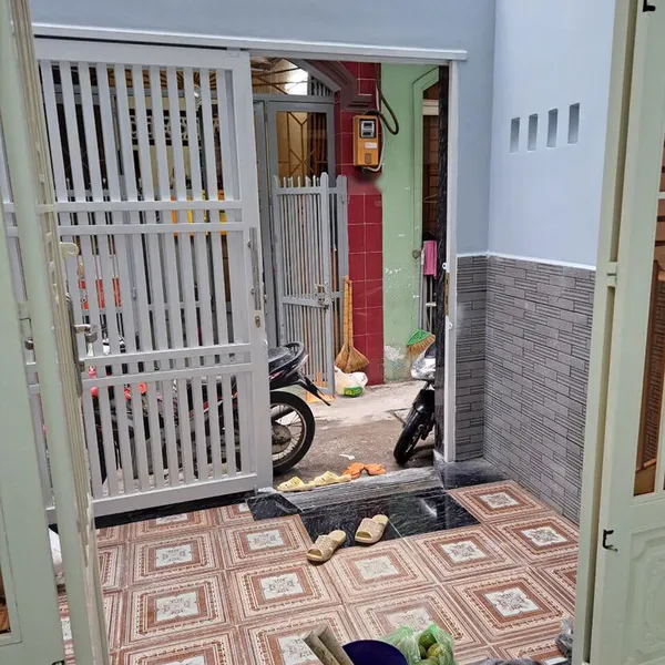 Nhà 2 tầng hẻm 861 Trần Xuân Soạn 3m x 13m