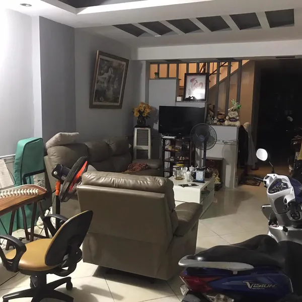 Nhà 2 tầng hẻm 701 Trần Xuân Soạn 3,8m x 16,78m