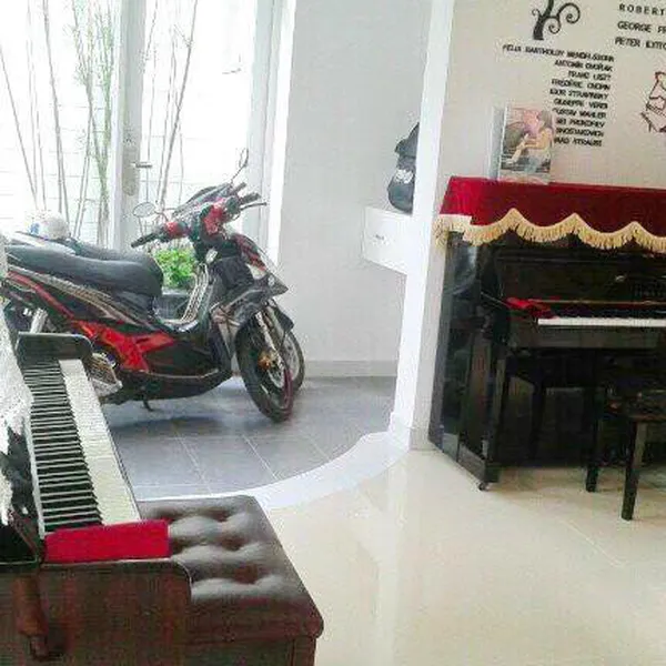 Biệt thự 2 tầng Kiều Đàm 10m x 20m