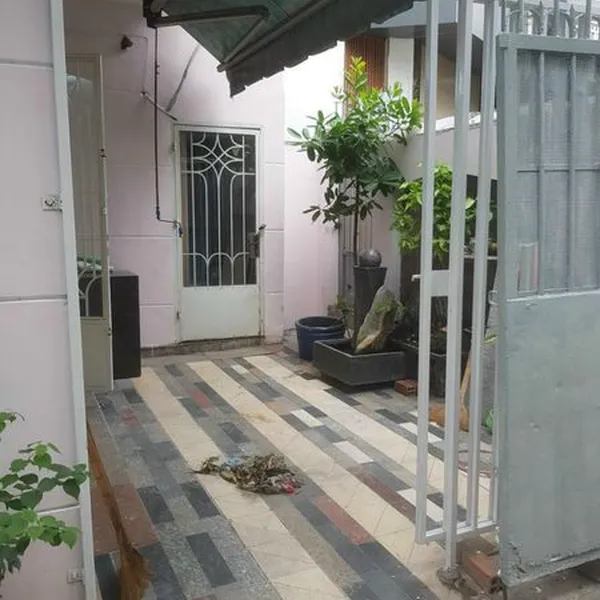 Nhà 2 tầng góc 2 mặt tiền hẻm Trần Xuân Soạn 8m x 8,4m