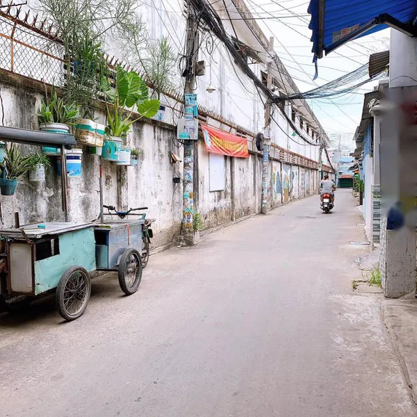 Nhà 2 tầng hẻm 1005 Trần Xuân Soạn 5m x 15m