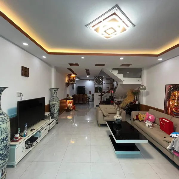 Nhà 2T hẻm 465 Trần Xuân Soạn 6,6m x 14,2m nở hậu