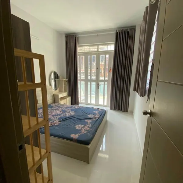 Nhà 2 Tầng hẻm xe hơi Kiều Đàm , 3.2m x 14.1m