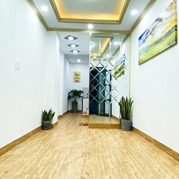 Nhà mặt tiền hẻm 941 Trần Xuân Soạn  2,7m x 8m