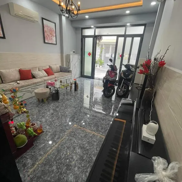 Nhà 4T hẻm 1041 Trần Xuân Soạn 4,2m x 14,72m