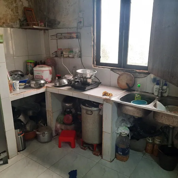 Nhà 2 tầng hẻm 791 Trần Xuân Soạn, 3,6m  x 15m nở hậu 4,3m