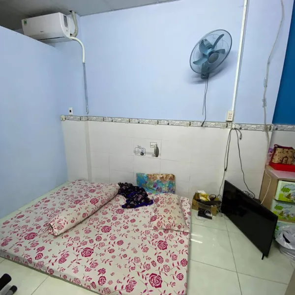 Nhà 3T mt hẻm 861 trần xuân soạn , 3.8m x 6m