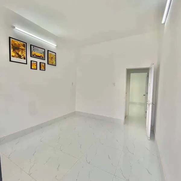 Nhà 2T hẻm 861 Trần Xuân Soạn 4m x 18m